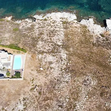 Aeonia Villa